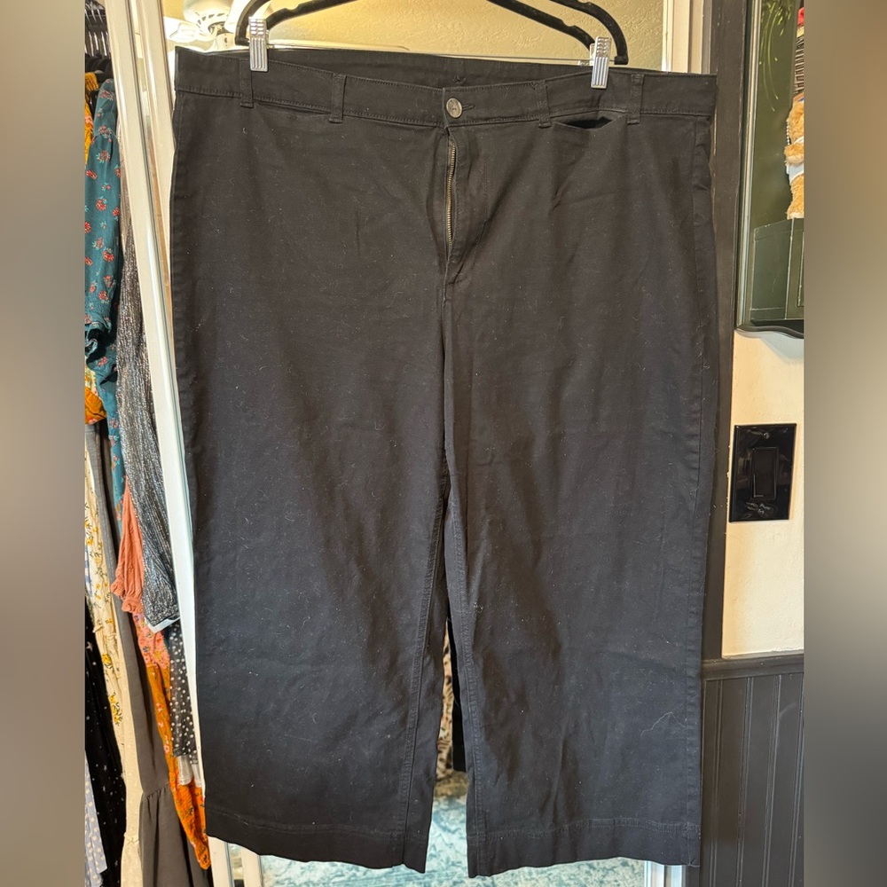 Black Wide Leg Cropped Pants